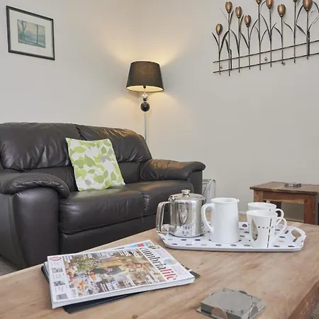 2 Bed In Keswick Sz476 *